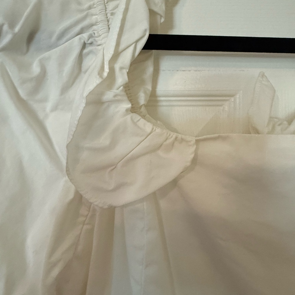 Moodie Cream Ruffled Blouse - Picture 7 of 8